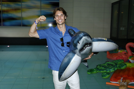 Charity Promi Swim 2025 in Berlin