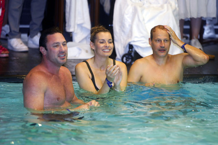 Charity Promi Swim 2025 in Berlin