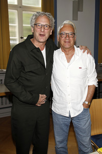 Promiflohmarkt für den Verein Kinderschutzengel in Berlin