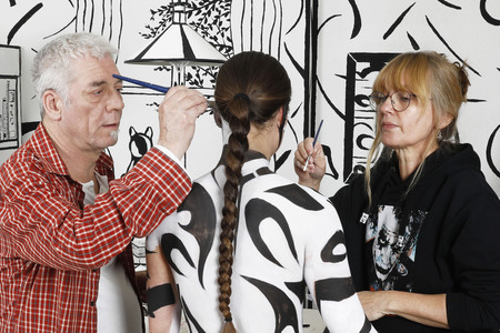 Black & White Bodypainting