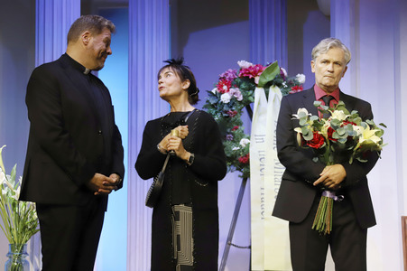 Theaterprobe 'Kalter weißer Mann' in Hamburg