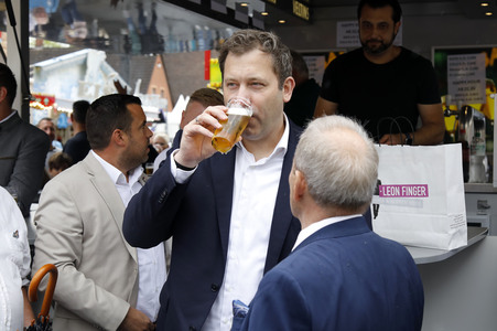 Eröffnungsveranstaltung der Cranger Kirmes in Herne