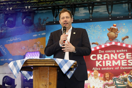 Eröffnungsveranstaltung der Cranger Kirmes in Herne