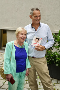 Theaterpremiere 'Vanya' in Berlin