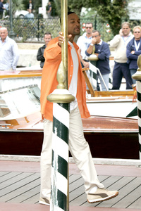 Ankunft vom 'Große Haie - Kleine Fische' Cast am Hotel Excelsior, Internationale Filmfestspiele von Venedig 2004