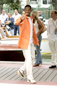 Ankunft vom 'Große Haie - Kleine Fische' Cast am Hotel Excelsior, Internationale Filmfestspiele von Venedig 2004