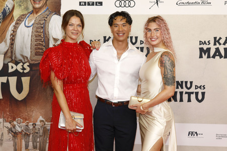 Filmpremiere 'Das Kanu des Manitu' in München