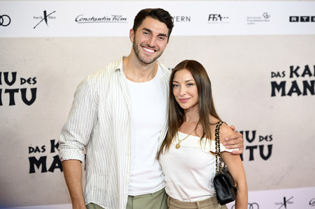 Filmpremiere 'Das Kanu des Manitu' in München