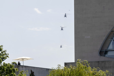 Pressestatement von Selenskyj und Merz in Berlin