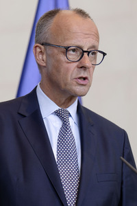 Pressestatement von Selenskyj und Merz in Berlin