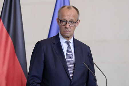 Pressestatement von Selenskyj und Merz in Berlin