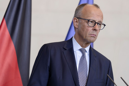 Pressestatement von Selenskyj und Merz in Berlin