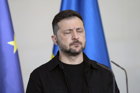 Pressestatement von Selenskyj und Merz in Berlin