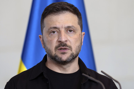 Pressestatement von Selenskyj und Merz in Berlin