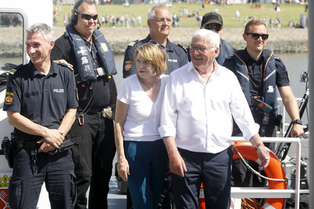 Eröffnung der Sail Bremerhaven 2025 in Bremerhaven