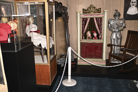 Midsummer Scream - Halloween & Horror Convention in Long Beach