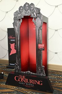 Midsummer Scream - Halloween & Horror Convention in Long Beach