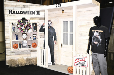 Midsummer Scream - Halloween & Horror Convention in Long Beach