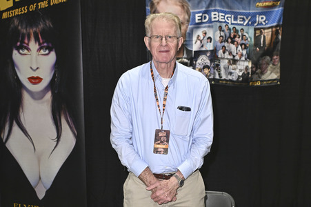 Midsummer Scream - Halloween & Horror Convention in Long Beach