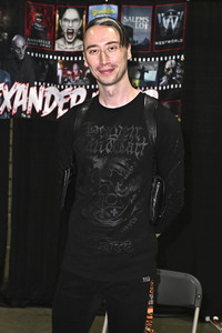 Midsummer Scream - Halloween & Horror Convention in Long Beach