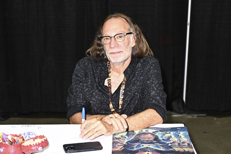 Midsummer Scream - Halloween & Horror Convention in Long Beach