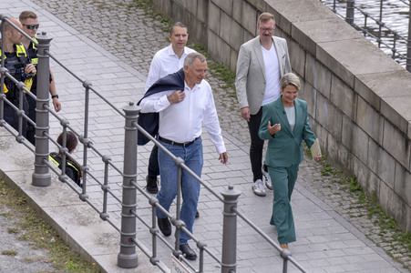 ARD-Sommerinterview mit Jan van Aken in Berlin