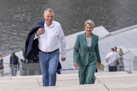 ARD-Sommerinterview mit Jan van Aken in Berlin