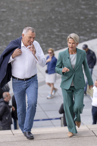 ARD-Sommerinterview mit Jan van Aken in Berlin