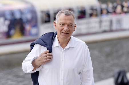 ARD-Sommerinterview mit Jan van Aken in Berlin