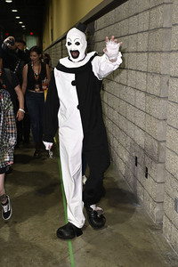 Midsummer Scream - Halloween & Horror Convention in Long Beach