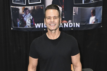 Midsummer Scream - Halloween & Horror Convention in Long Beach