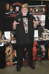 Midsummer Scream - Halloween & Horror Convention in Long Beach