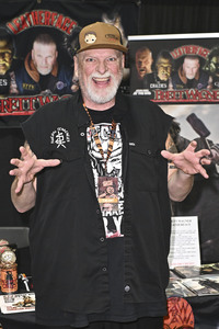 Midsummer Scream - Halloween & Horror Convention in Long Beach