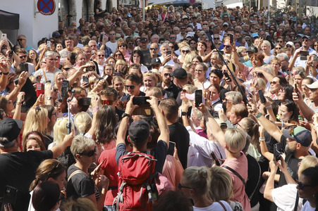 Fan-Empfang mit Andreas Gabalier in Kitzbühel