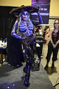 Midsummer Scream - Halloween & Horror Convention in Long Beach