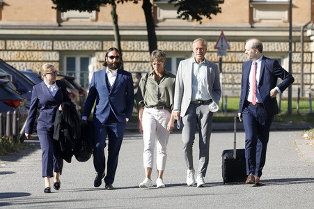 Prozess wegen mutmaßlicher Kindesentführung gegen Christina Block in Hamburg