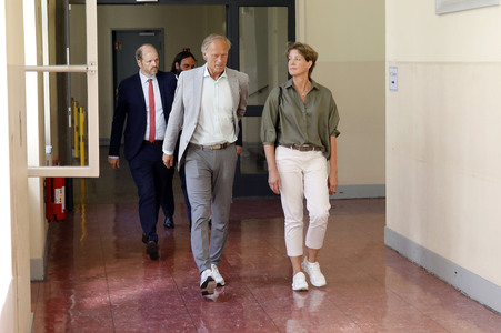 Prozess wegen mutmaßlicher Kindesentführung gegen Christina Block in Hamburg