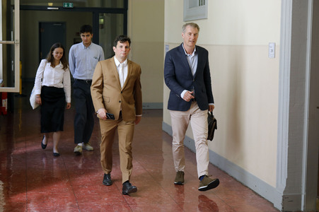 Prozess wegen mutmaßlicher Kindesentführung gegen Christina Block in Hamburg