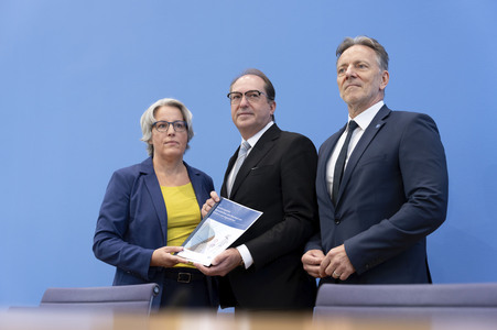 Bundespressekonferenz 'Bundeslagebild Sexualdelikte zum Nachteil von Kindern und Jugendlichen 2024' in Berlin