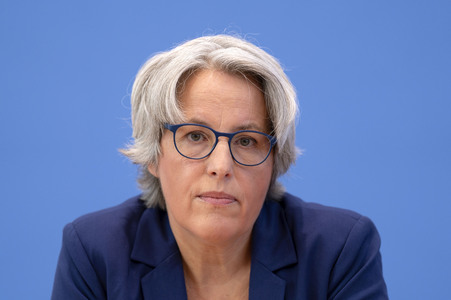 Bundespressekonferenz 'Bundeslagebild Sexualdelikte zum Nachteil von Kindern und Jugendlichen 2024' in Berlin