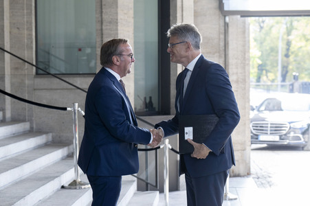 14. Sitzung des Bundeskabinetts in Berlin