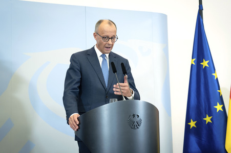 Friedrich Merz und Boris Pistorius beim Pressestatement zu Kabinettsthemen in Berlin