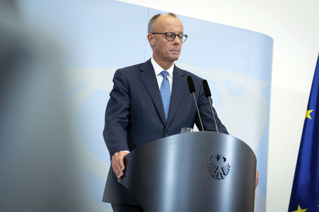 Friedrich Merz und Boris Pistorius beim Pressestatement zu Kabinettsthemen in Berlin