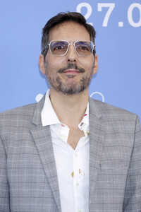 Photocall mit der Orizzonti Jury, Internationale Filmfestspiele von Venedig 2025