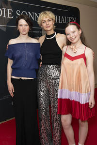 Filmpremiere 'In die Sonne schauen' in Berlin