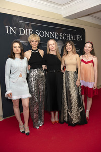 Filmpremiere 'In die Sonne schauen' in Berlin