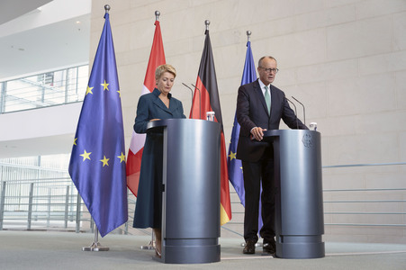 Empfang der Bundespräsidentin der Schweiz in Berlin