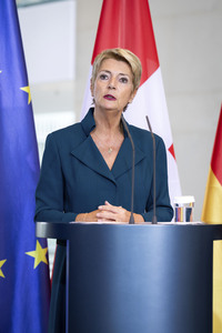 Empfang der Bundespräsidentin der Schweiz in Berlin