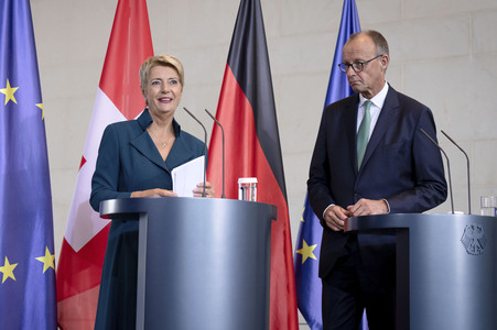 Empfang der Bundespräsidentin der Schweiz in Berlin