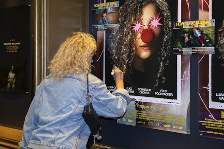 Filmpremiere 'How to Be Normal' in Düsseldorf